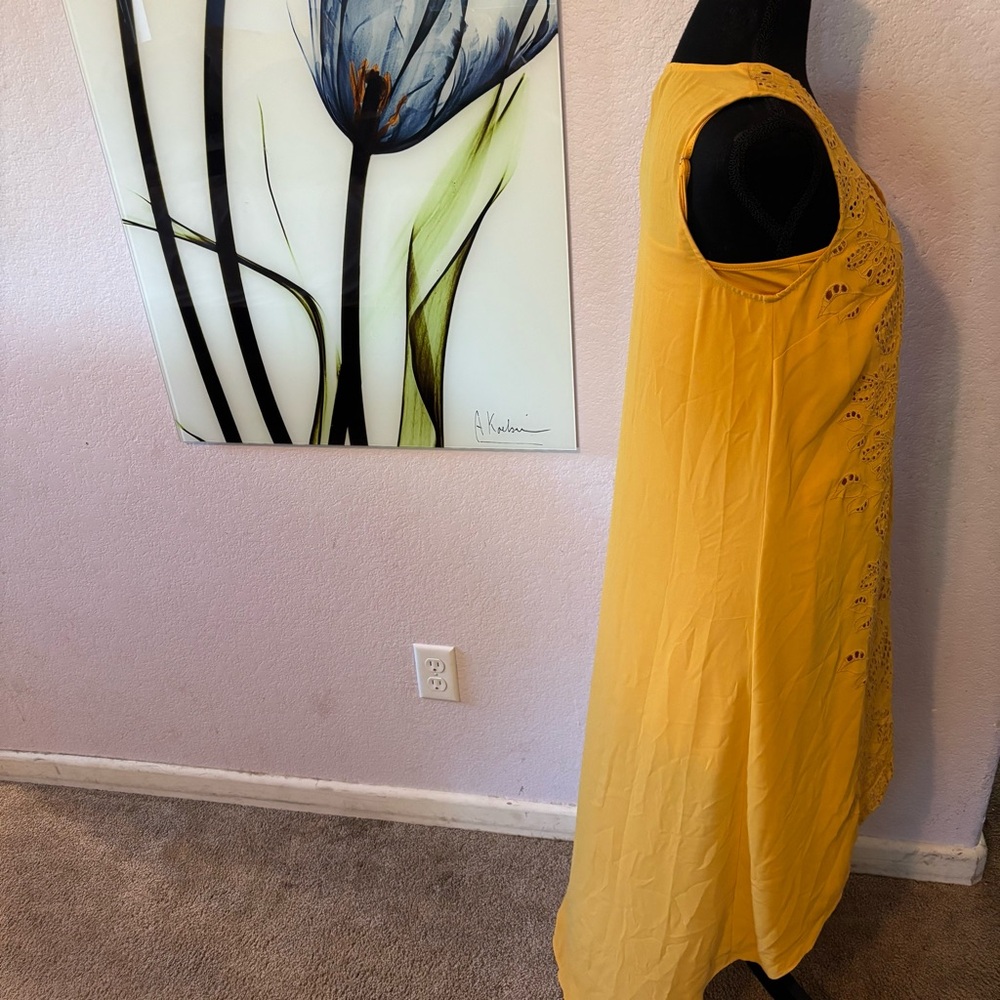 dress size XS - Picture 2 of 5